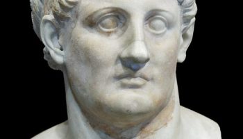 800px-Ptolemy_I_Soter_Louvre_Ma849